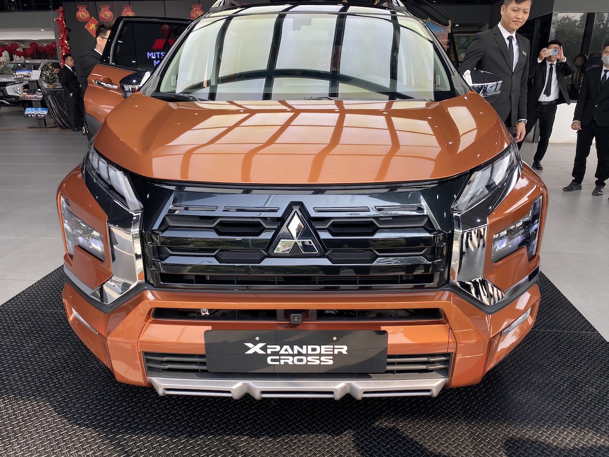 Xpander Cross 2023 – Mitsubishi Trung Thượng